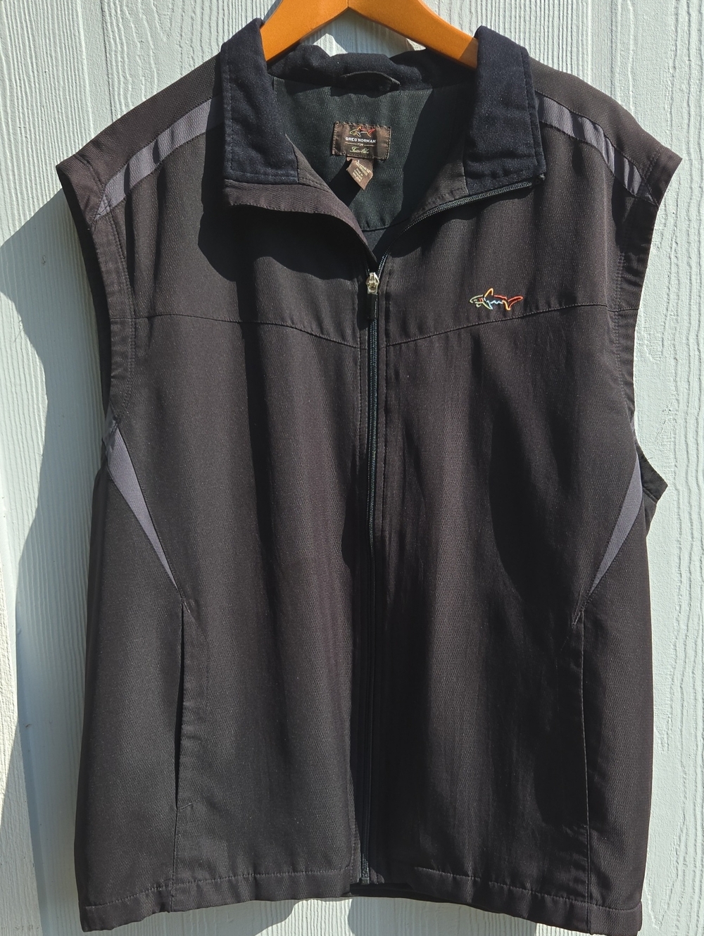 GREG NORMAN FOR TASSO ELBA Men's Black Vest with Gray Accents